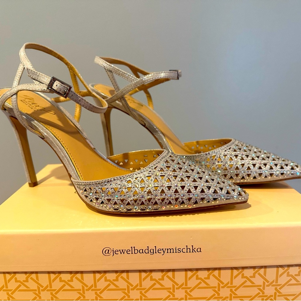 Badgley Mischka Jewel Silver Heels